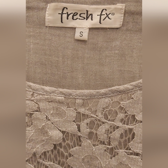 Fresh FX layered lacey tunic - Picture 4 of 8